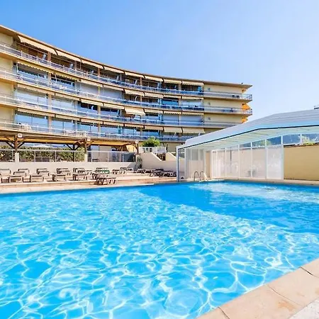 아파트 - Beachfront - Swimming Pool - Garage - Tennis