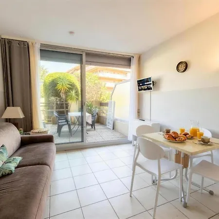 Apartamento - Beachfront - Swimming Pool - Garage - Tennis *